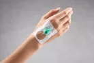 Curafix i.v. Control (6 x 7,5 cm) steril kontrollablakos kanülrögzítő tapasz