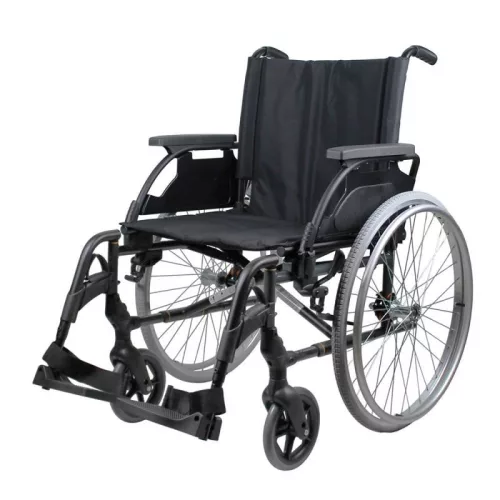 B-4200/P/40cm önhajtós kerekesszék összecsukható