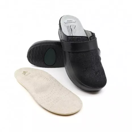 BATZ ELENA FEKETE KLUMPA 36-41