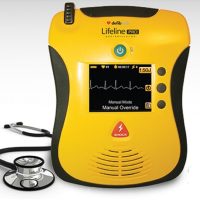 Defibrillátor Lifeline view AED PRO félautomata