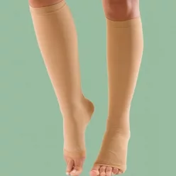 ELASTOMED STRECH AD IIes kompressziós térdharisnya 1 db