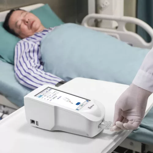 Eaglenos elektrolit meghatározó kislabor készülék  K⁺, Na⁺, Cl, iCa²⁺, iMg²⁺