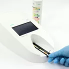 ROCHE Urisys 1100 vizeletvizsgáló készülék - Termék 50db Control M teszt