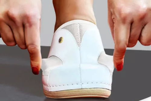 Leon Comfortstep 912 fekete női bőr papucs 36-41