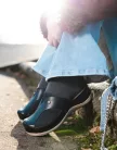 LEON Comfort női bőr klumpa 912