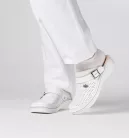 LEON Comfort női bőr klumpa V202