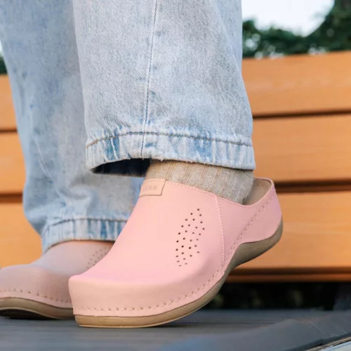 LEON Comfort női bőr klumpa 930