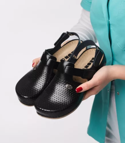 LEON Comfort női bőr szandál 951