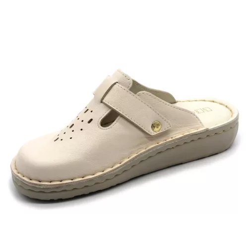 LEON Comfort női bőr klumpa 302