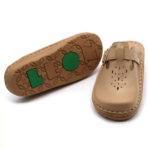 LEON Comfort női bőr klumpa 302