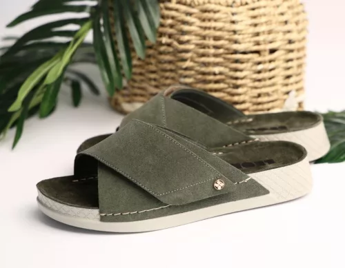 LEON Comfort női bőr papucs 510