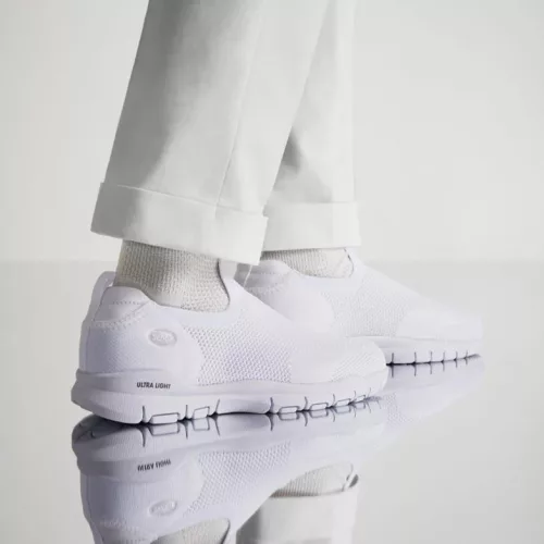 SCHOLL JUMP SLIP ON FEHÉR női cipő Memory Cushion® talppal 35-42