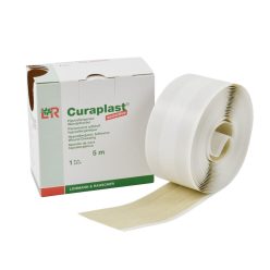   CURAPLAST sensitiv hypoallergén öntapadó kötszer 4 cm x 5 m