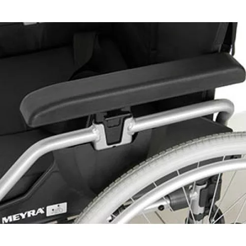 MEYRA Eurochair 2.750 önhajtós kerekesszék, 38 cm ülésszélesség