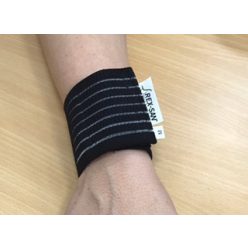 Gumis csuklószorító