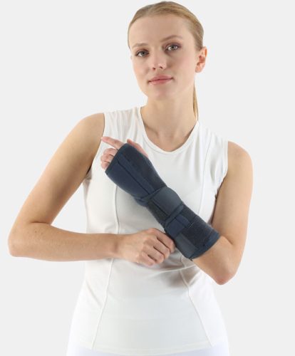 RB-142 Hosszított csuklórögzítő