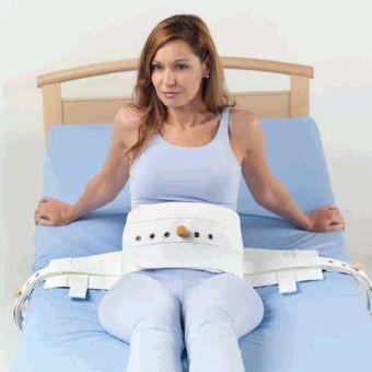 Image of AD 56 Betegrögzítő medenceöv vállpántokkal, mágneszárral